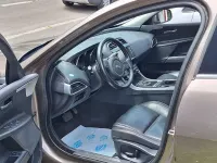 Gebraucht Jaguar XE Prestige 179 PS (131 kW) 2018 Braun Limousine
