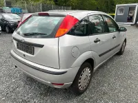 Occasion Ford Focus 101 ch (74 kW) 2004 Gris Berline