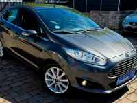 Gebraucht Ford Fiesta Titanium 101 PS (74 kW) 2016 Grau Kleinwagen
