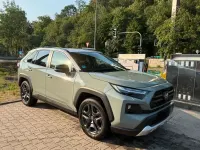 Gebraucht Toyota RAV4 Hybrid 222 PS (163 kW) 2022 Grün SUV