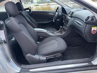 Gebraucht Mercedes CLK280 231 PS (169 kW) 2006 Silber Coupé