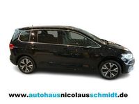 Gebraucht VW Touran Highline 150 PS (110 kW) 2023 Schwarz Van / Kleinbus
