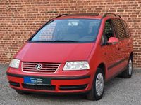 Gebraucht VW Sharan S 116 PS (85 kW) 2004 Rot Van / Kleinbus
