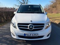 Gebraucht Mercedes V250 190 PS (139 kW) 2019 Weiß Van / Kleinbus