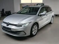 Gebraucht VW Golf VIII Life 110 PS (80 kW) 2024 Silber Kombi
