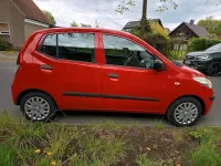 Gebraucht Hyundai i10 69 PS (50 kW) 2010 Rot Kleinwagen