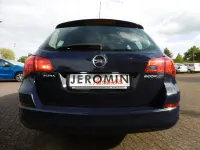 Gebraucht Opel Astra 101 PS (74 kW) 2012 Blau Kombi