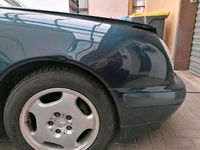 Gebraucht Mercedes E240 Classic 170 PS (125 kW) 1999 Blau Kombi