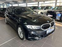 Gebraucht BMW 320 190 PS (139 kW) 2023 Saphirschwarz Kombi