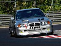 Gebraucht BMW 320 150 PS (110 kW) 1992 Silber Coupé