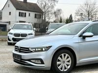 Gebraucht VW Passat IQ Drive 150 PS (110 kW) 2022 Scale silvermetallic Kombi