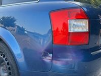Gebraucht Audi A4 Design 131 PS (96 kW) 2004 Blau Kombi