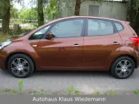 Gebraucht Hyundai ix20 Comfort 125 PS (91 kW) 2013 Braun Kleinwagen