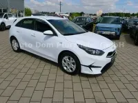 Gebraucht Kia Ceed Comfort 140 PS (102 kW) 2025 Weiß Kleinwagen