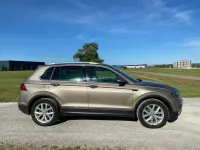 Gebraucht VW Tiguan Highline 150 PS (110 kW) 2017 Beige SUV