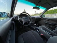 Gebraucht BMW 525 192 PS (141 kW) 1996 Blau Limousine