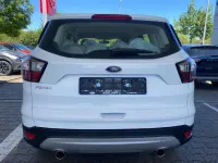 Gebraucht Ford Kuga Trend 120 PS (88 kW) 2019 Weiß SUV