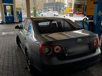 Gebraucht VW Jetta 77 PS (56 kW) 2007 Grau Limousine