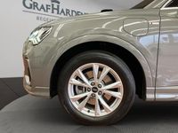 Gebraucht Audi Q3 S-Line 245 PS (180 kW) 2023 Chronosgrau metallic SUV