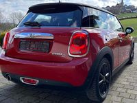 Gebraucht Mini Cooper D 116 PS (85 kW) 2017 Rot Kleinwagen