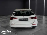 Gebraucht Mercedes C180 Avantgarde 170 PS (125 kW) 2025 Weiß Kombi