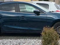 Usado Mazda 3 105 HP (77 kW) 2017 Azul Citadino