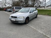 Gebraucht Opel Astra Selection 84 PS (61 kW) 2001 Silber Limousine