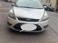 Second-hand Ford Focus 101 CP (74 kW) 2008 Argintiu Berlinǎ