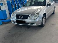 Gebraucht Mercedes E240 Elegance 177 PS (130 kW) 2005 Limousine