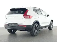 Occasion Volvo XC40 Plus 163 ch (119 kW) 2025 Blanc SUV