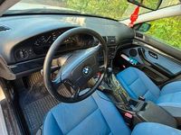 Gebraucht BMW 528 193 PS (141 kW) 1998 Silber Limousine