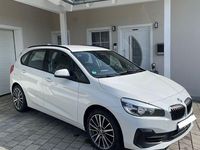 Gebraucht BMW 216 Efficient Dynamics 109 PS (80 kW) 2019 Weiß Kombi