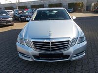 Gebraucht Mercedes E200 136 PS (100 kW) 2013 Silber Limousine