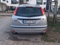 Gebraucht Ford Focus Viva 75 PS (55 kW) 2003 Schwarz Limousine