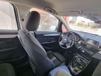 Gebraucht BMW 218 136 PS (100 kW) 2016 Grau Limousine