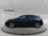Gebraucht VW Golf VIII Active 150 PS (110 kW) 2023 Deep black perleffekt Limousine
