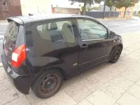 Gebraucht Citroën C2 VTR Sport 73 PS (53 kW) 2006 Lack onyx schwarz/deckende Kleinwagen