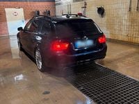Gebraucht BMW 318 143 PS (105 kW) 2009 Kombi