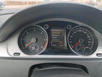 Second-hand VW Passat 176 CP (129 kW) 2013 Negru Break
