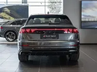 Neu Audi Q8 Sport 394 PS (289 kW) 2026 Grau SUV