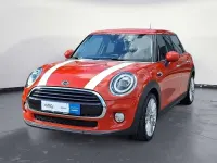 Usata Mini Cooper 136 CV (100 kW) 2019 Arancione Utilitaria