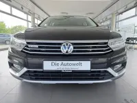Gebraucht VW Passat Alltrack 190 PS (139 kW) 2018 Deep black perleffekt Kombi