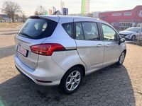 Gebraucht Ford B-MAX SYNC Edition 101 PS (74 kW) 2014 Silber Van / Kleinbus