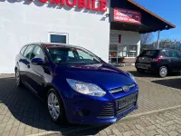 Gebraucht Ford Focus Trend 116 PS (85 kW) 2014 Blau Kombi