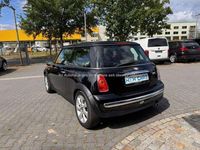 Gebraucht Mini ONE Pepper 90 PS (66 kW) 2004 Schwarz Kleinwagen