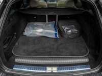 Gebraucht Mercedes E300 AMG line 313 PS (230 kW) 2024 Grafitgrau Kombi
