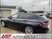 Gebraucht BMW 318 Shadowline 156 PS (114 kW) 2024 Black sapphire Kombi