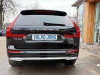 Gebraucht Volvo XC60 Plus 197 PS (144 kW) 2023 Schwarz SUV