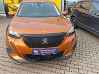 Gebraucht Peugeot 2008 101 PS (74 kW) 2021 Gold SUV
