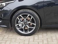 Second-hand Kia Ceed 140 CP (102 kW) 2025 Negru Hatchback